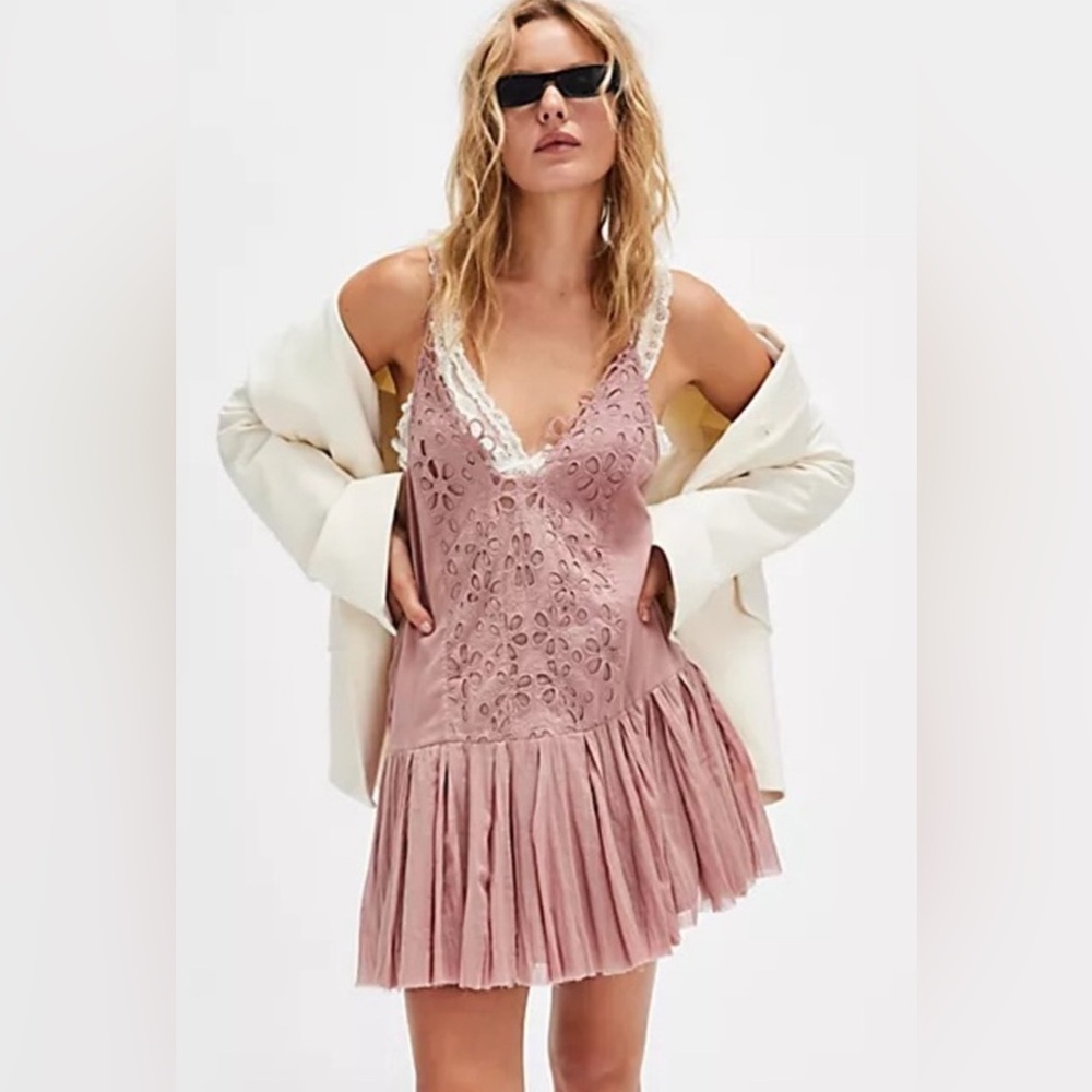 Free People Casella Drop-Waist Slip in Burlwood size XL NWT